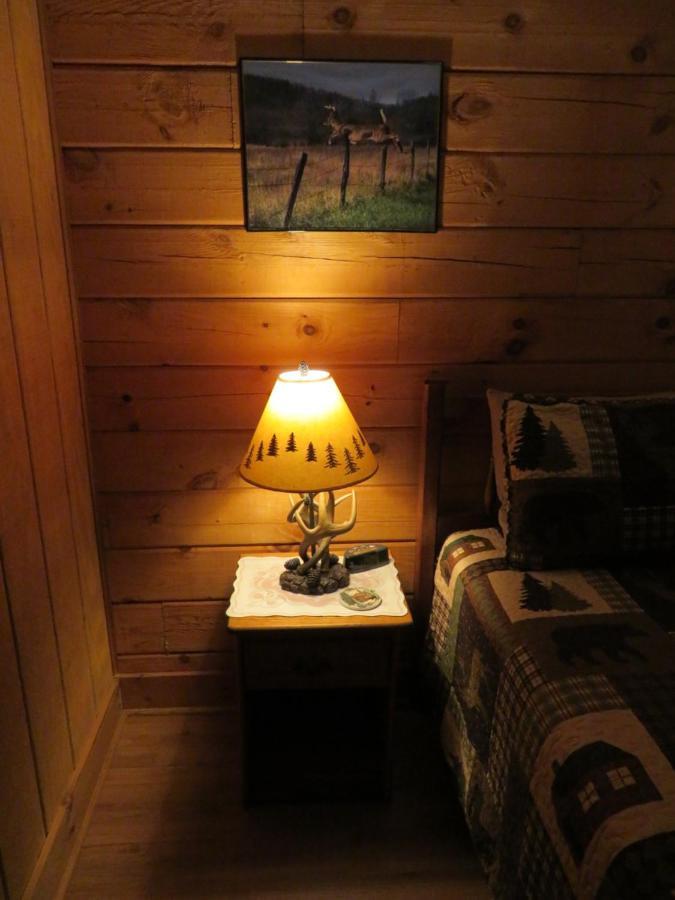 Misty Creek Log Cabins Маґґі-Валлі Екстер'єр фото