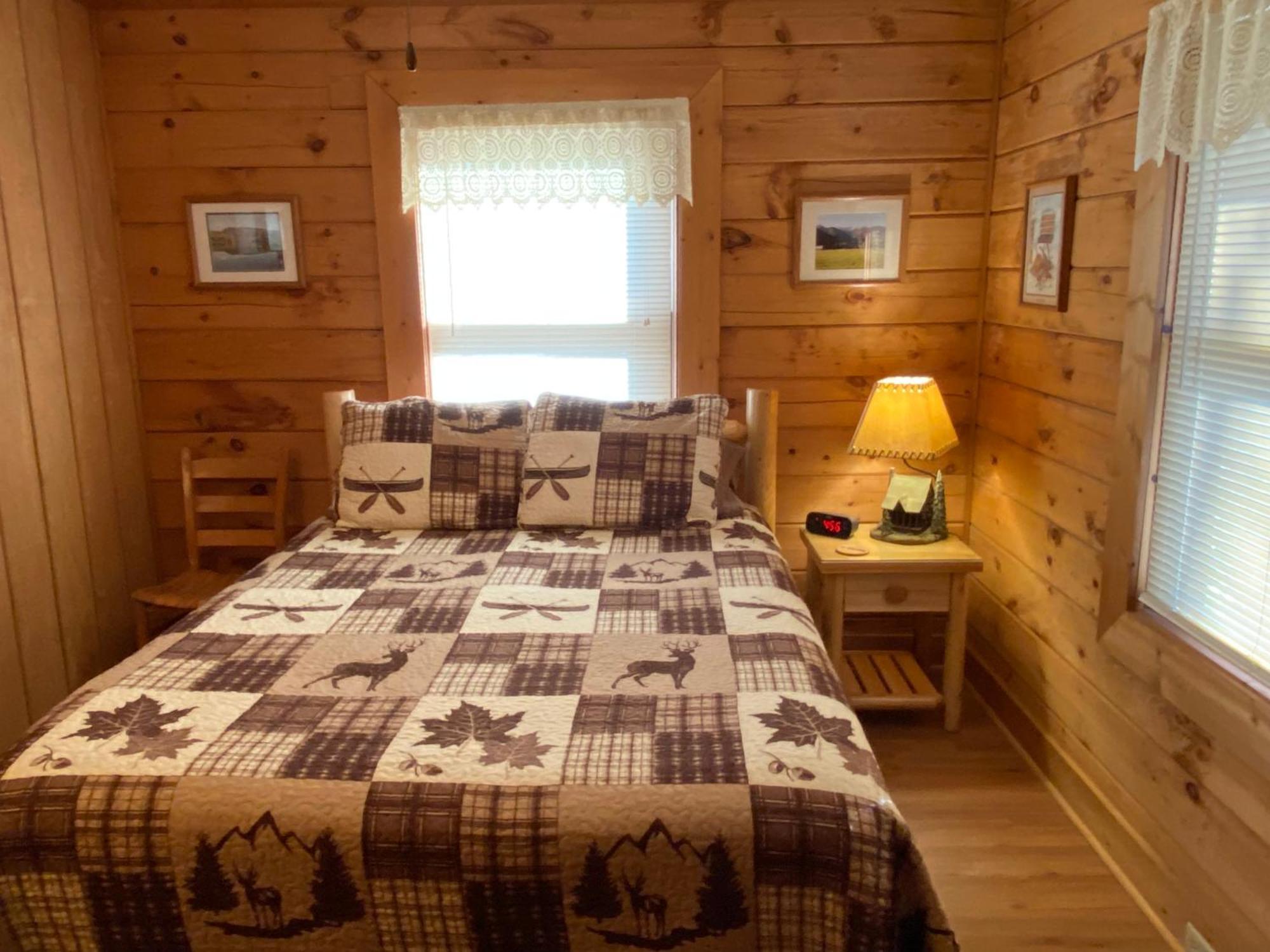 Misty Creek Log Cabins Маґґі-Валлі Екстер'єр фото