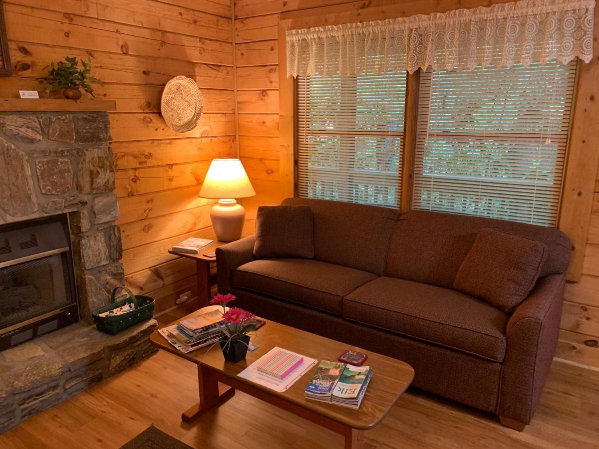 Misty Creek Log Cabins Маґґі-Валлі Екстер'єр фото